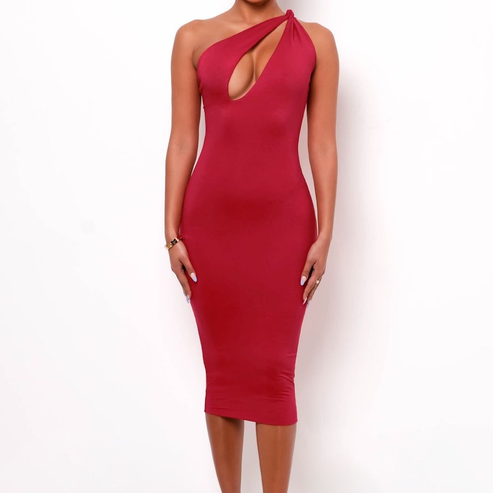 Red MIDI Dress (Ariana)